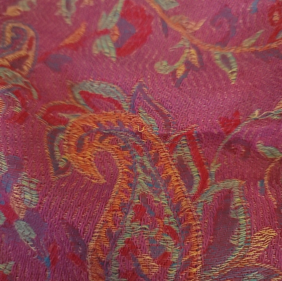 Bohemian Cashmere mix Wide Shoulder Shawl Paisley Flower hotpink/multico… - Picture 8 of 14